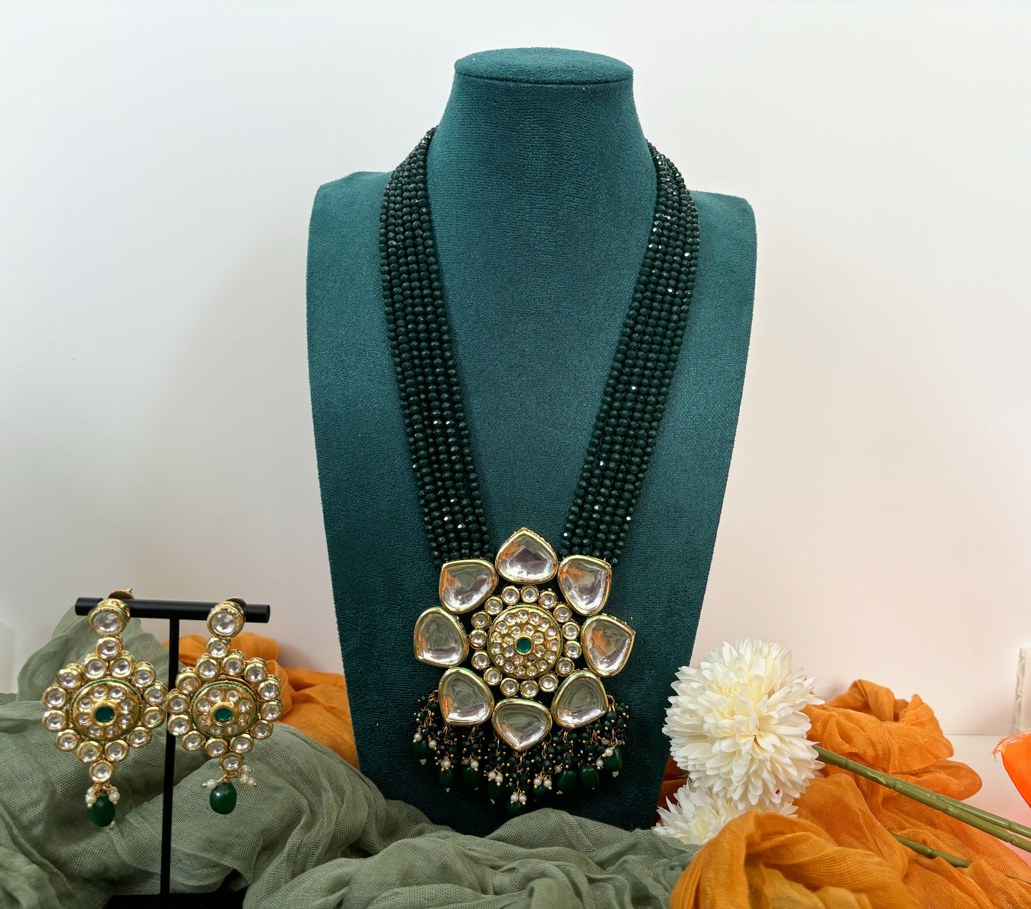 GREEN LONG NECKLACE SET