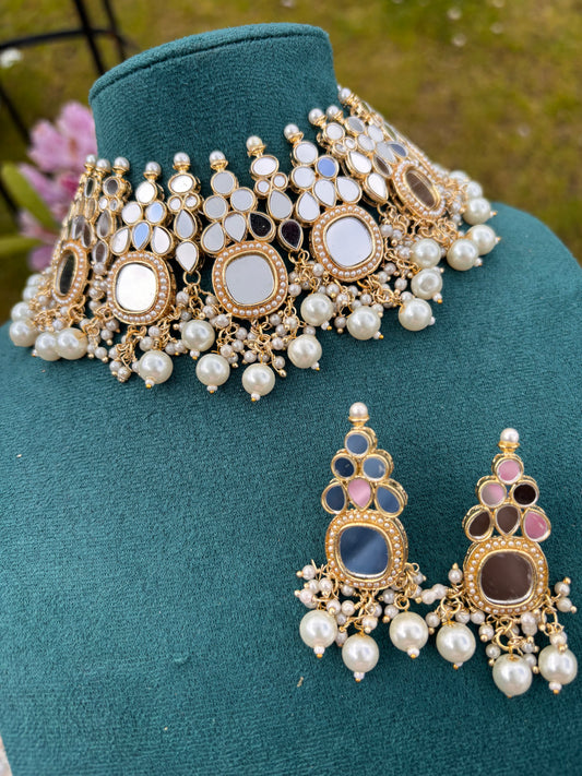 WHITE MIRROR NECKLACE SET