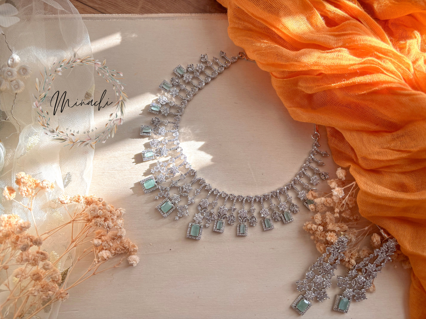 AD MINT GREEN NECKLACE