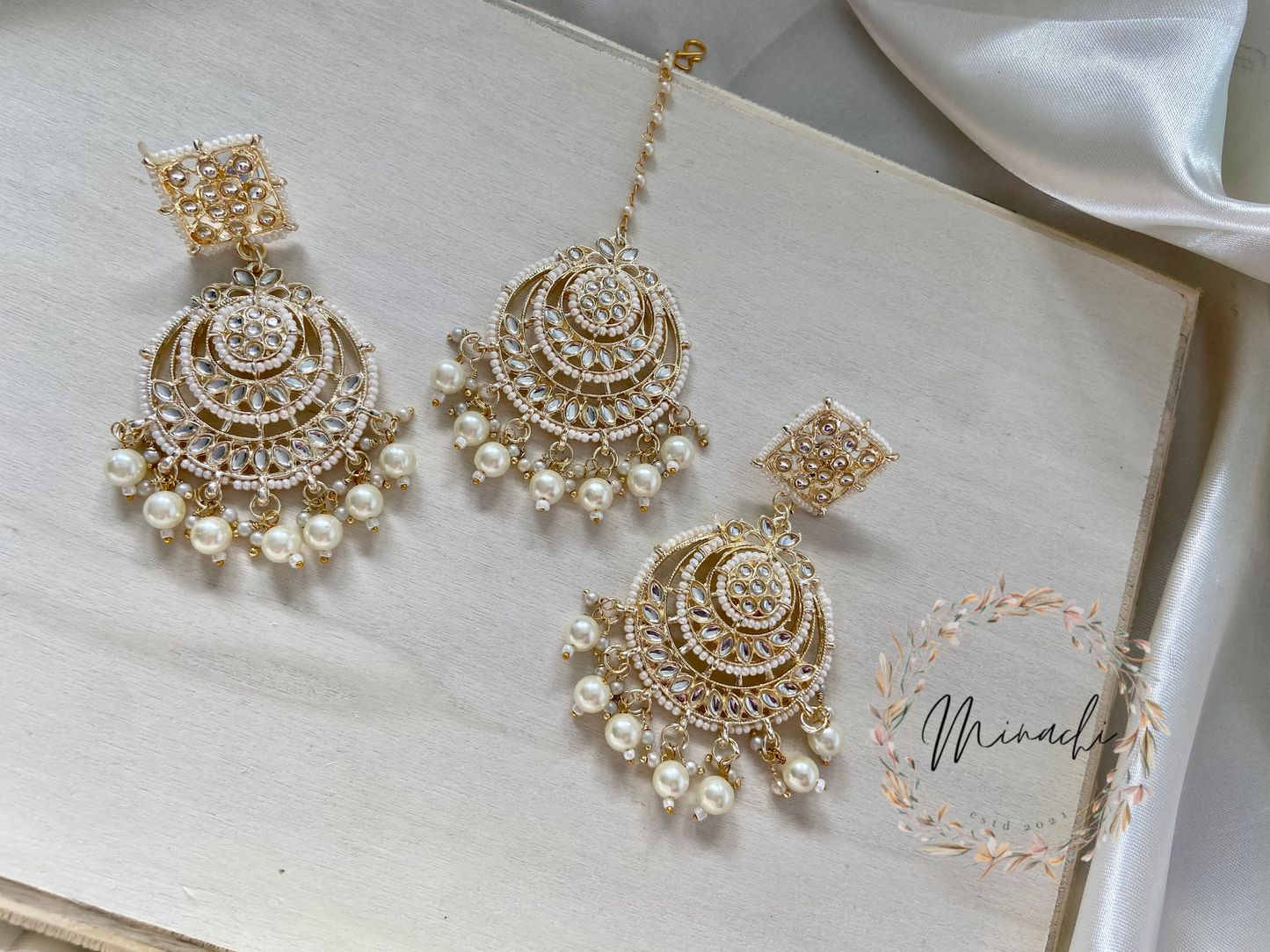 PEARL EARRING TIKKA SET
