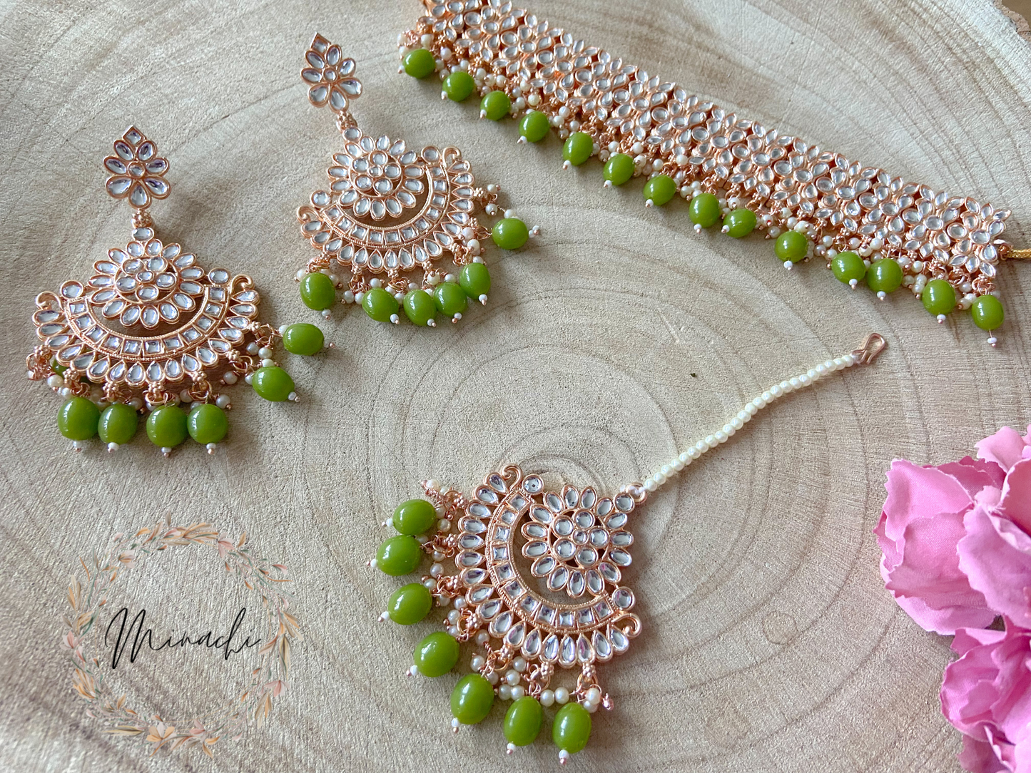 ROSEGOLD PARROT GREEN CHOKER SET