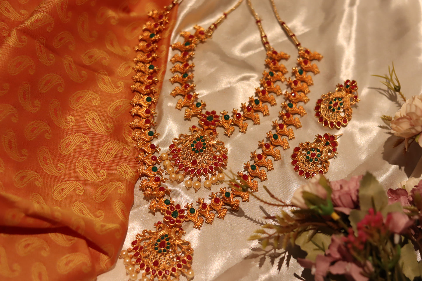 RUBY GREEN SHORT LONG NECKLACE SET