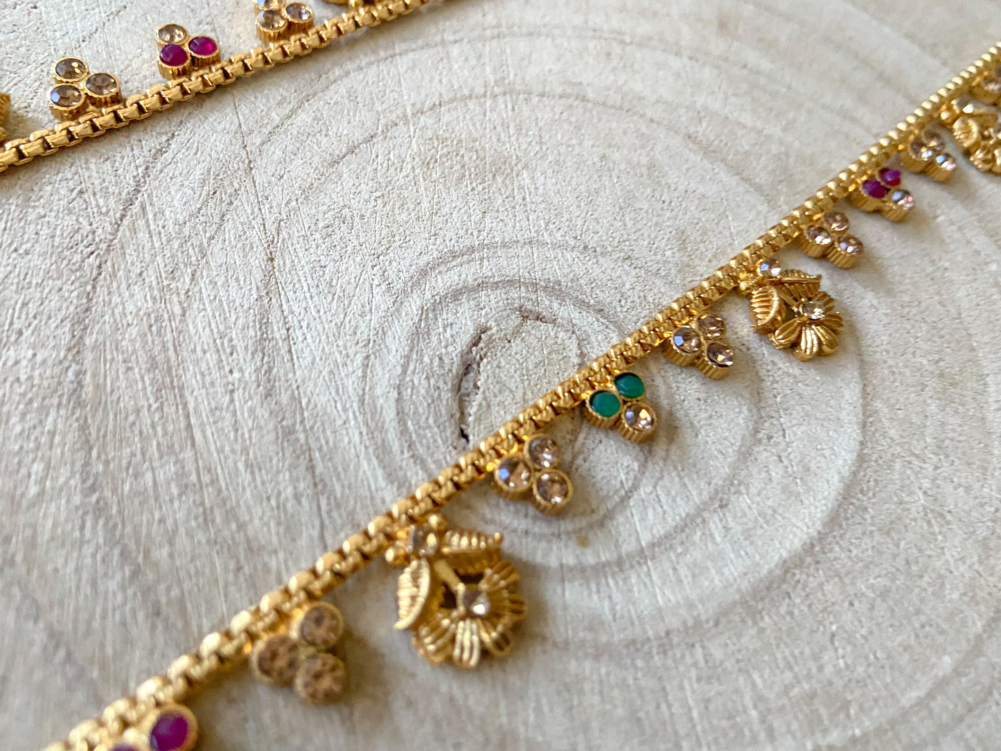 RUBY GREEN DROP WAIST CHAIN