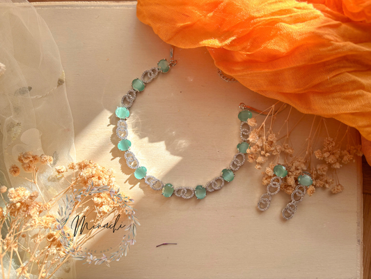 AD MINT GREEN NECKLACE