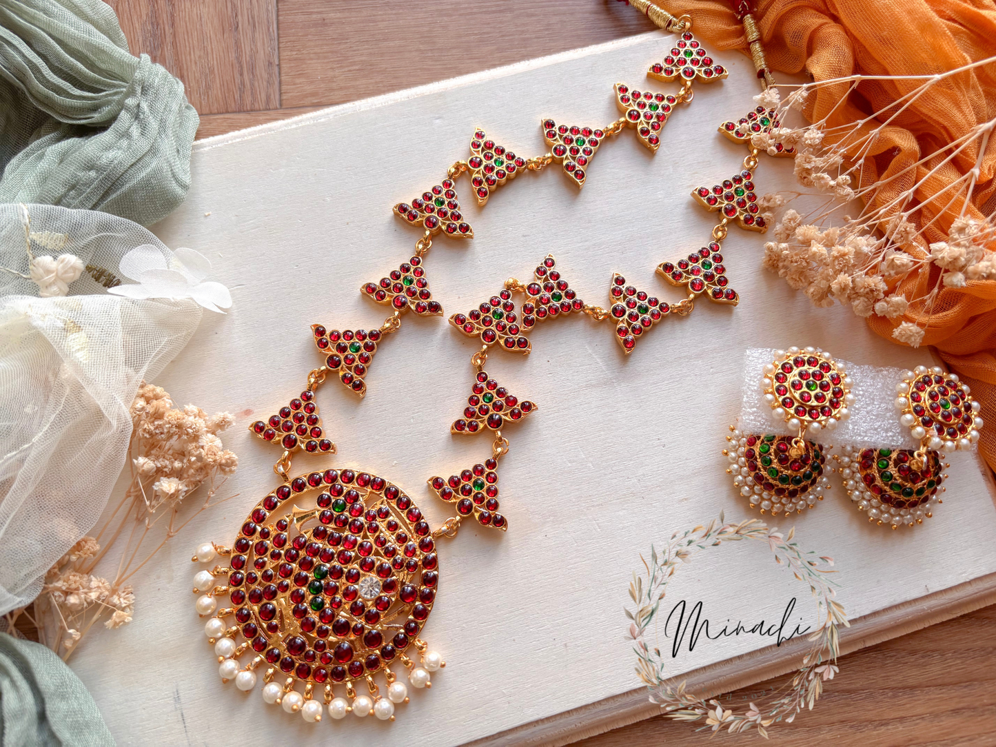 RUBY GREEN LONG NECKLACE