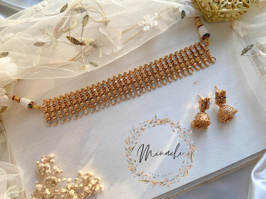 GOLDEN WHITE CHOKER SET