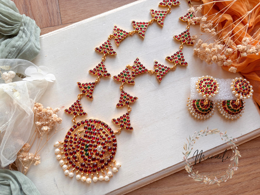 RUBY GREEN LONG NECKLACE