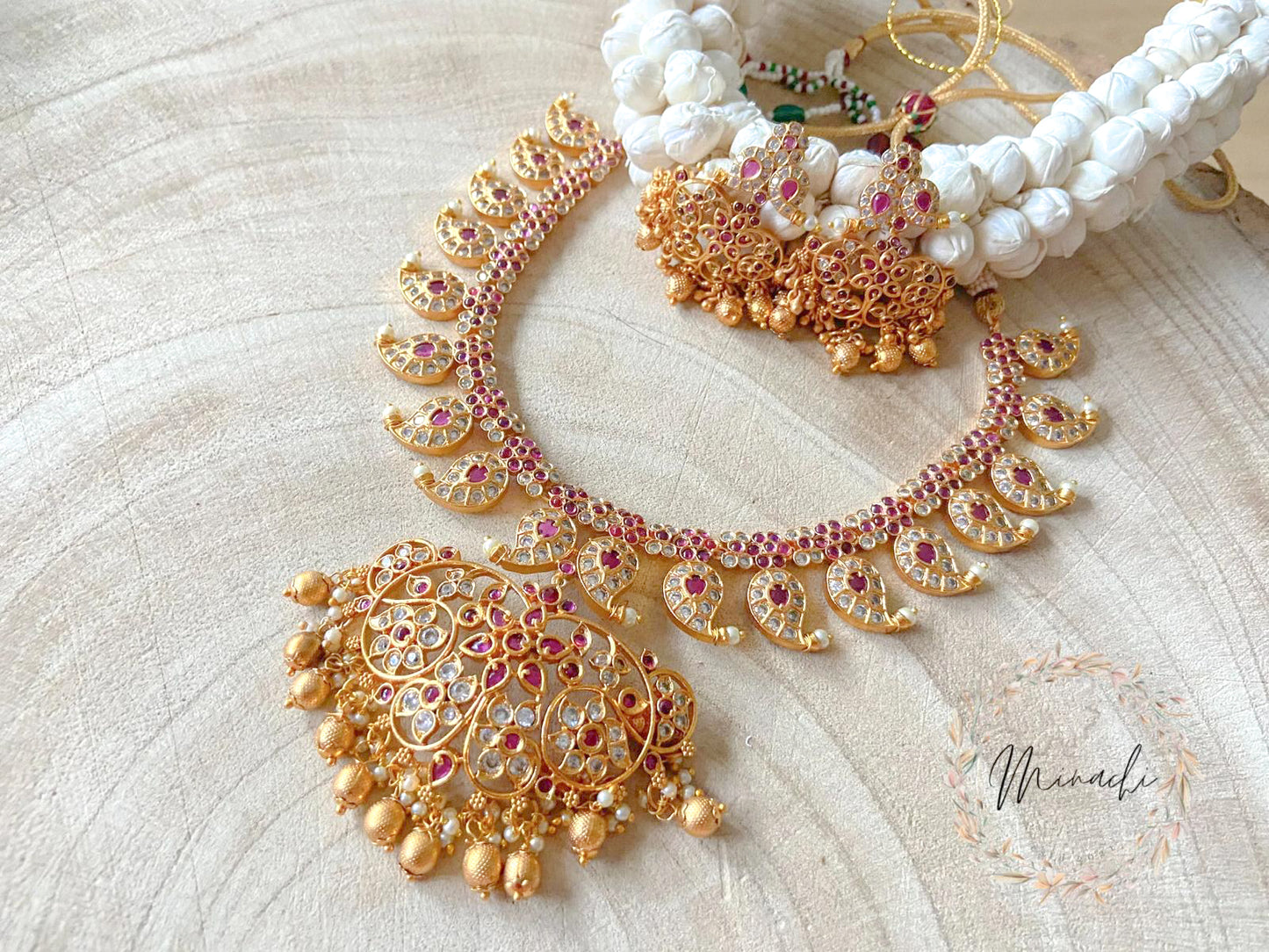 RUBY WHITE KEMP NECKLACE SET