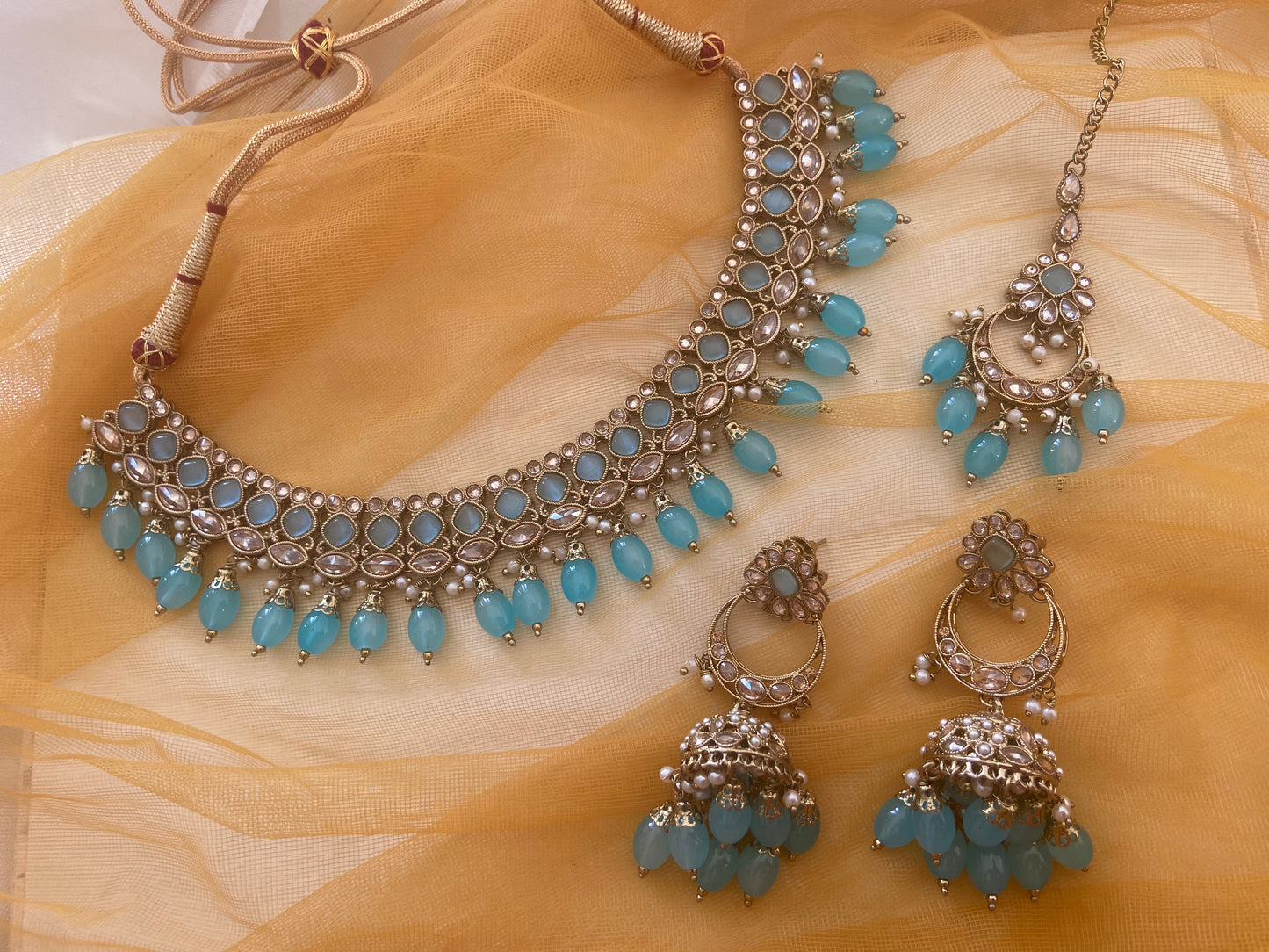 SKY BLUE KUNDAN SET