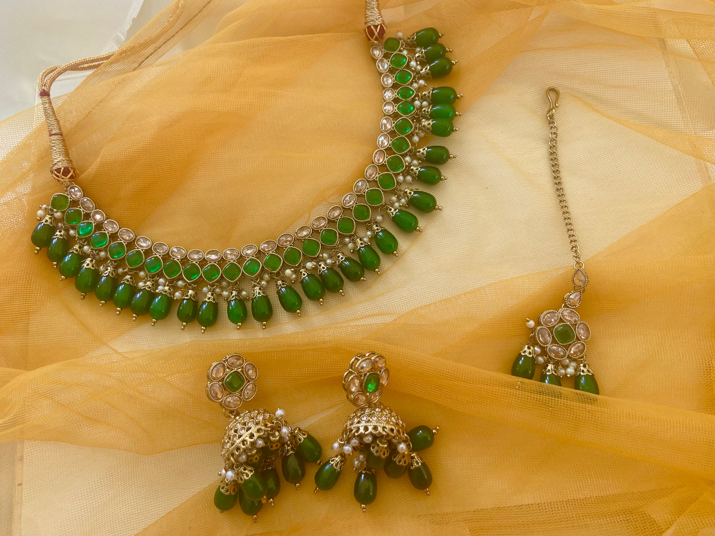 GREEN JHUMKA NECKLACE SET