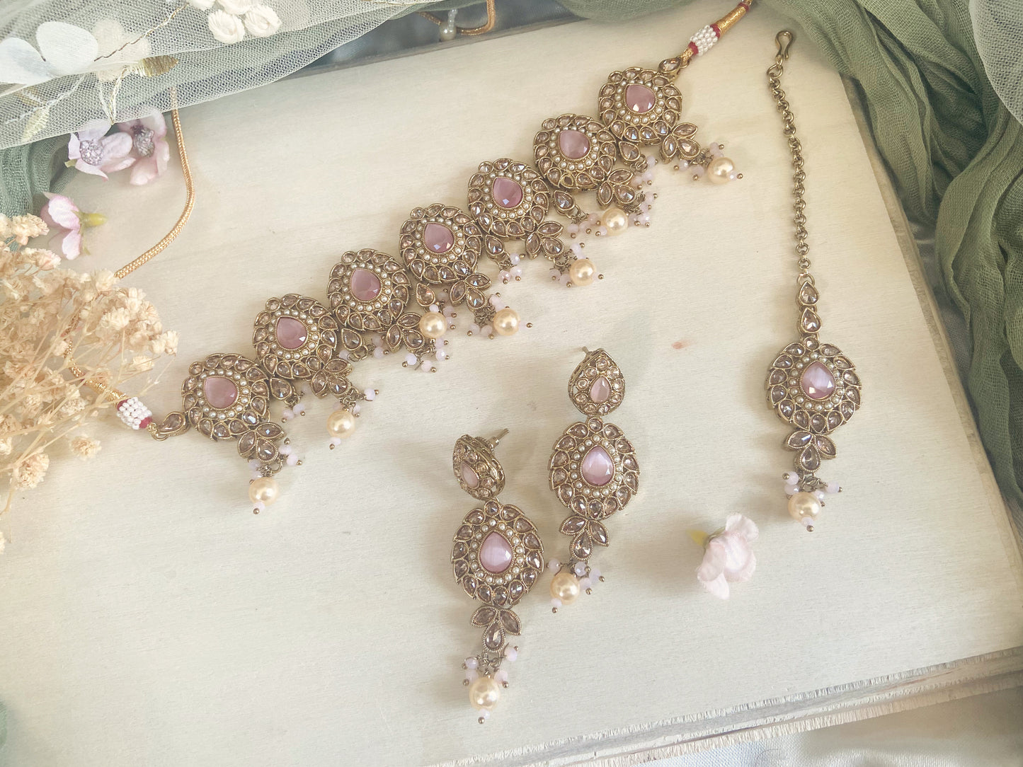 PINK CHOKER SET