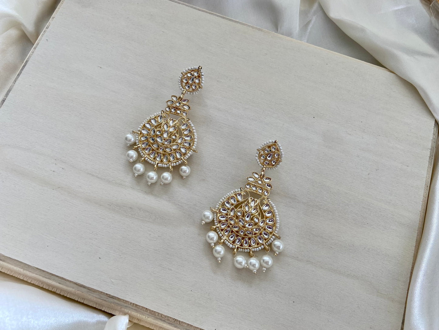 PEARL EARRINGS