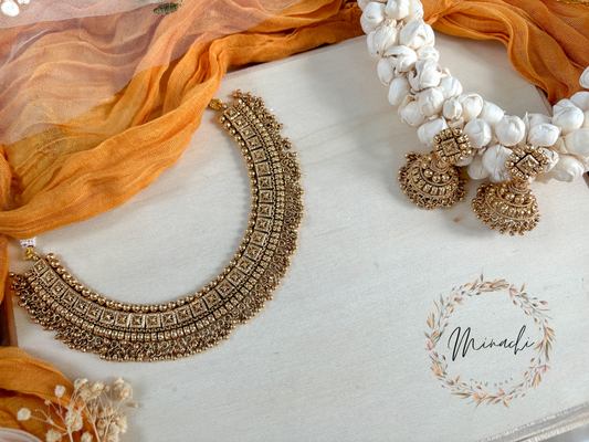 GOLDEN NECKLACE SET