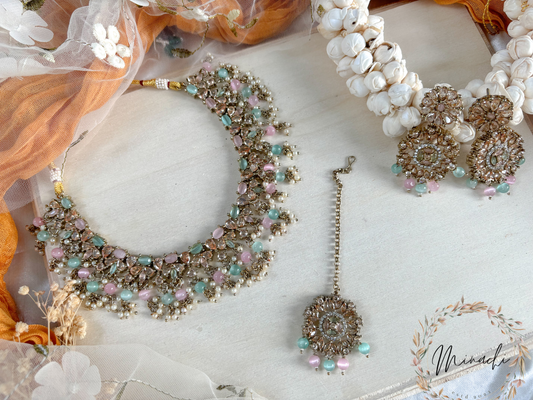 PINK GREEN PEARL NECKLACE SET