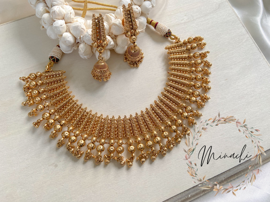 GOLDEN NECKLACE SET