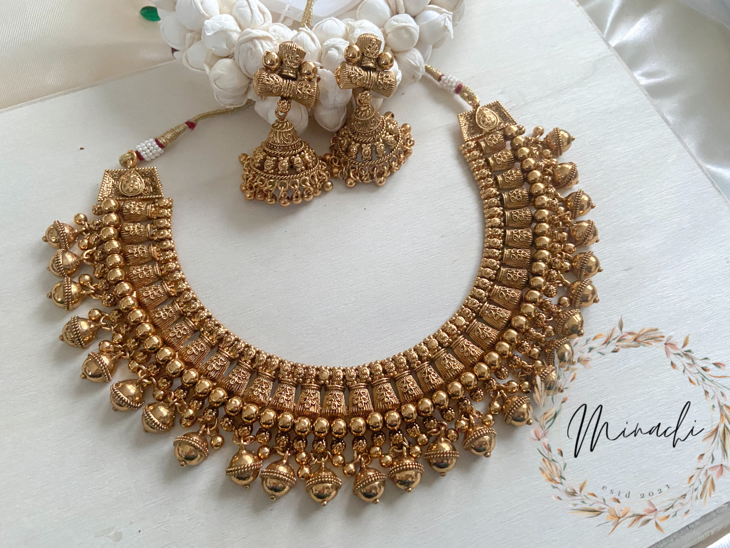 GOLDEN JHUMKA NECKLACE SET