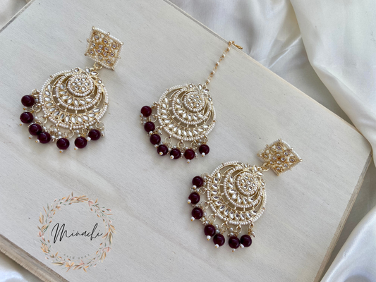 MAROON MAANG TIKKA SET