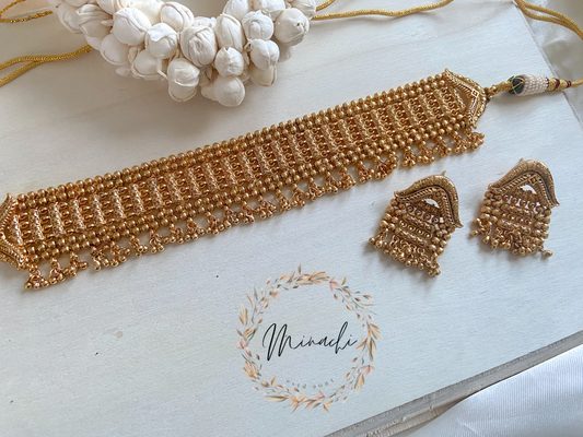 GOLDEN CHOKER SET