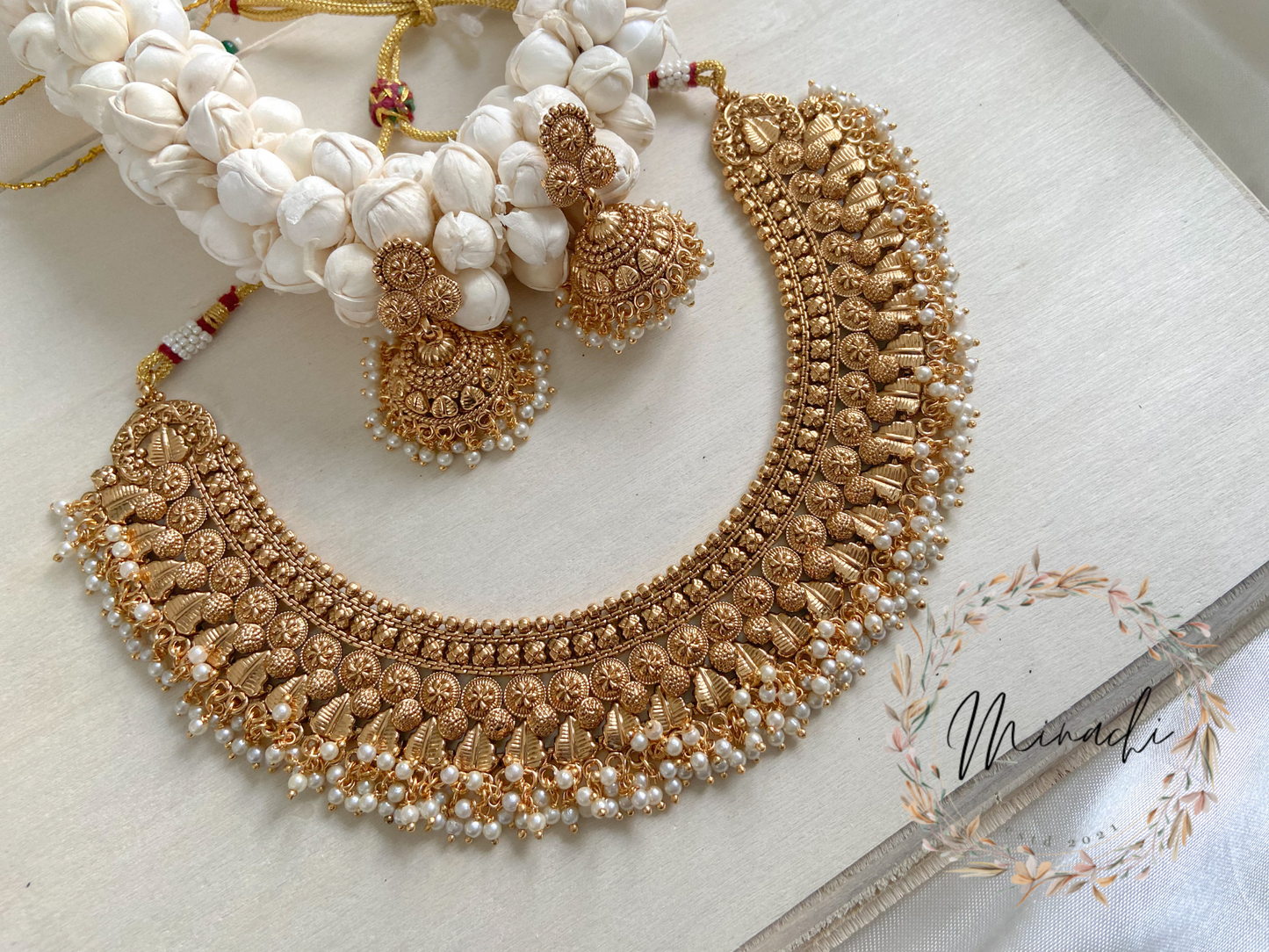 GOLDEN PEARL SET