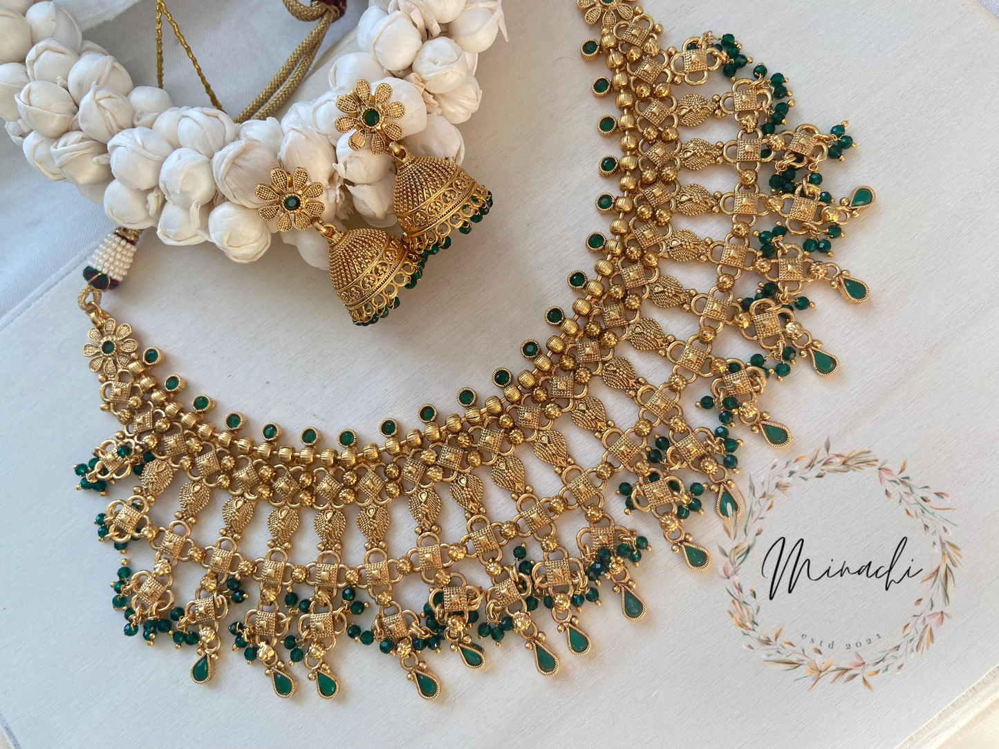 GREEN ANTIQUE NECKLACE SET