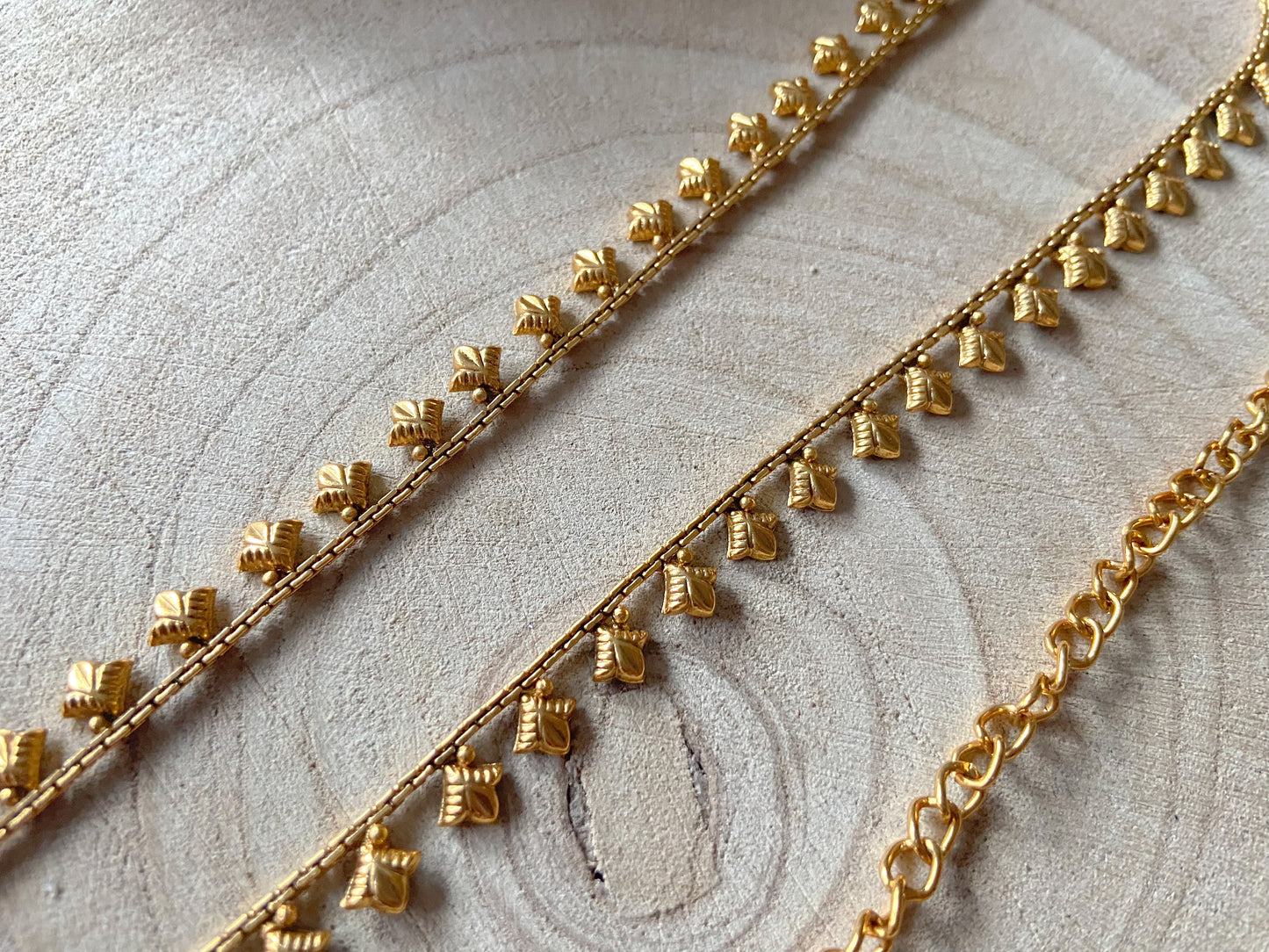 GOLDEN WAIST CHAIN