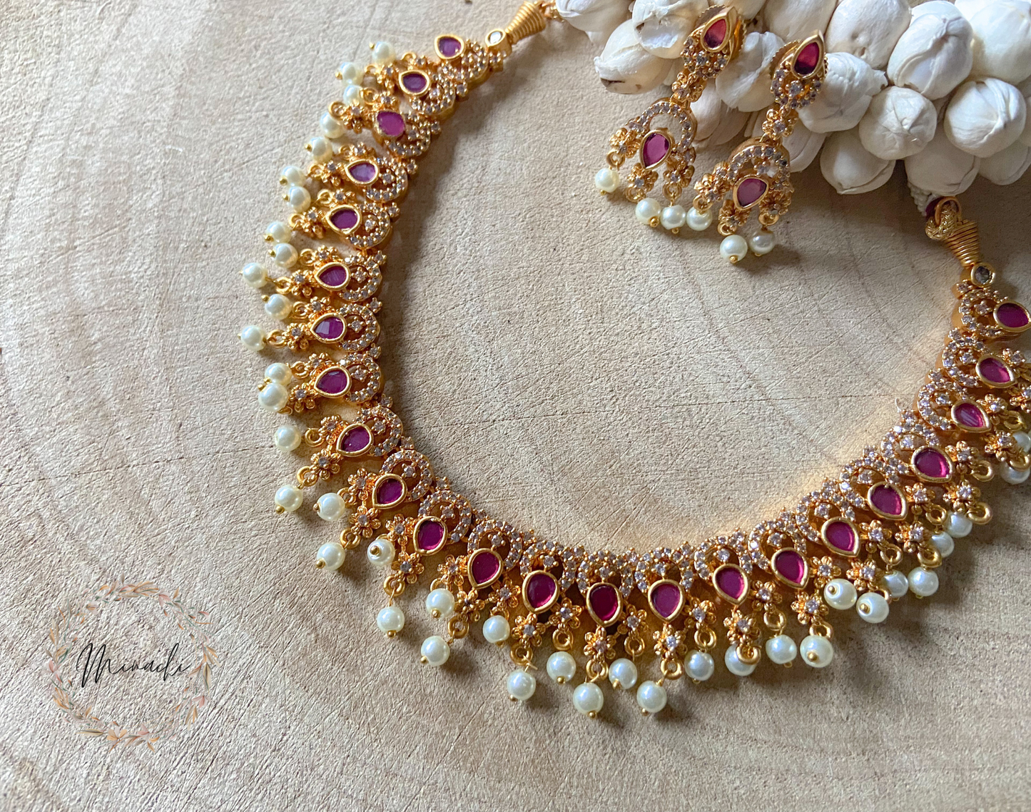 OLG- RUBY WHITE NECKLACE SET