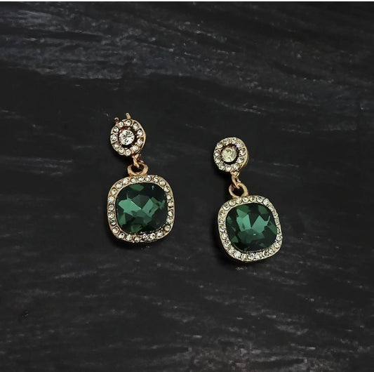 GREEN DROP EARRINGS