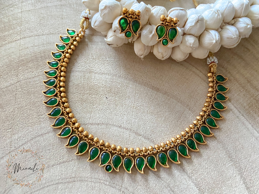 TM- GREEN MANGO NECKLACE SET