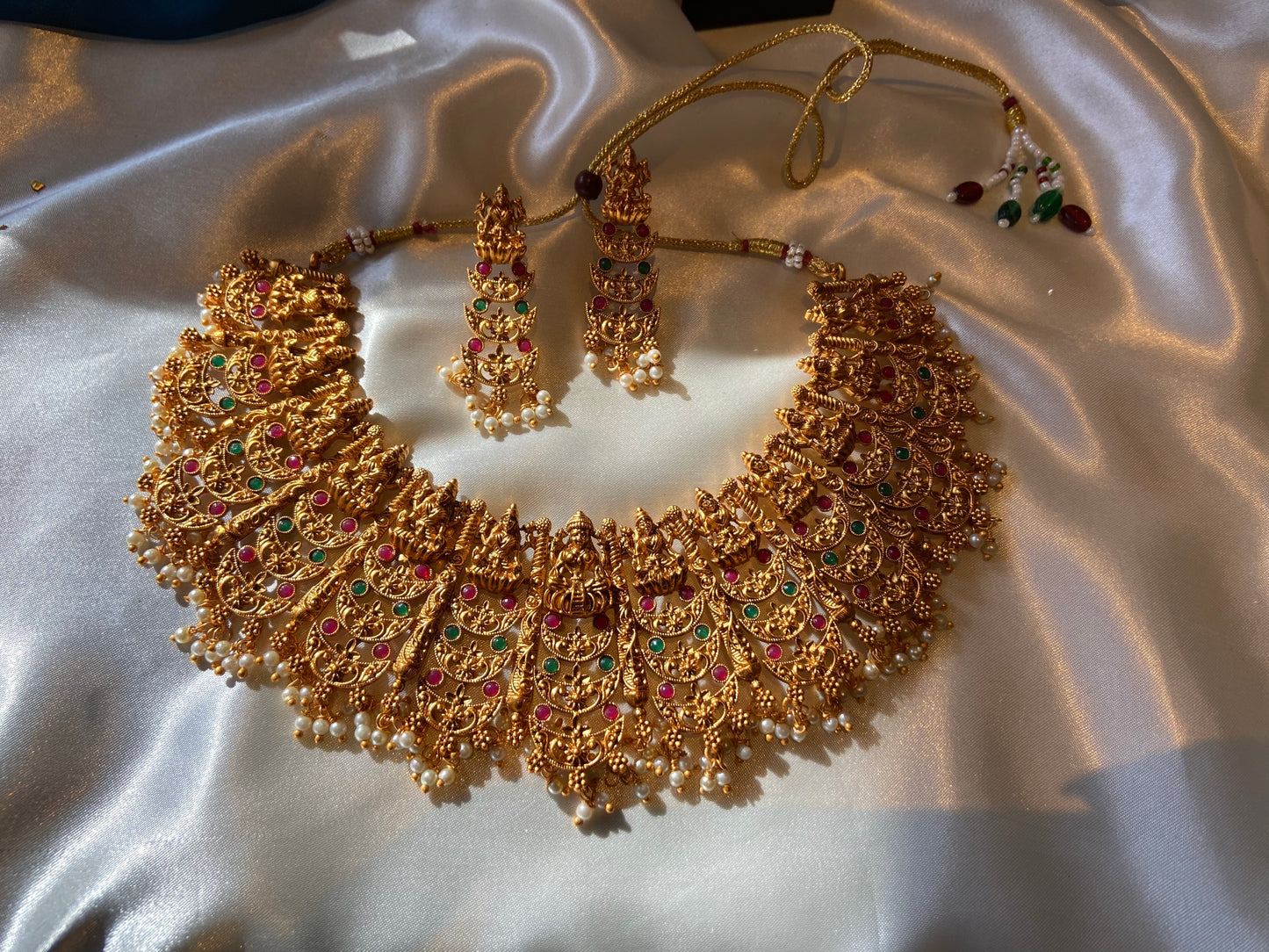 LAKSHMI RUBY GREEN NECKLACE SET