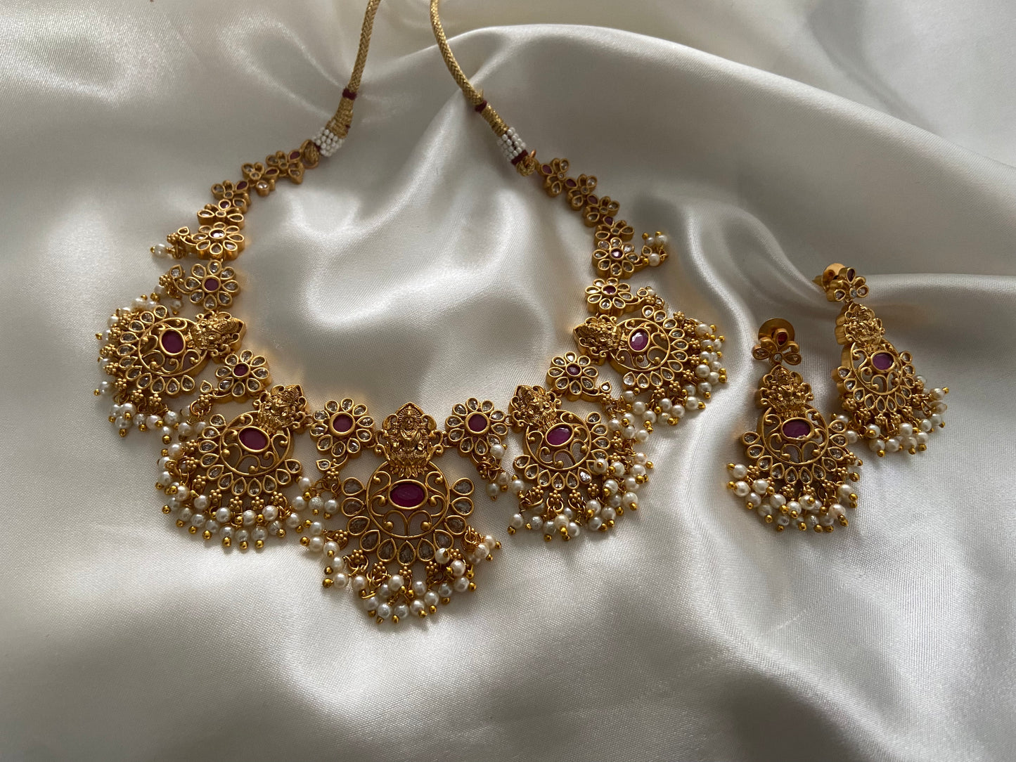 LAKSHMI RUBY PEARL NECKLACE SET