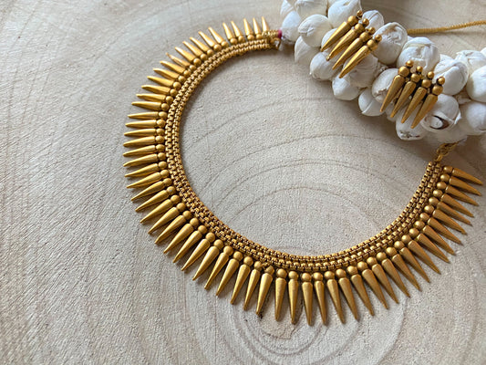 HIGH GOLD SIMPLE NECKLACE SET