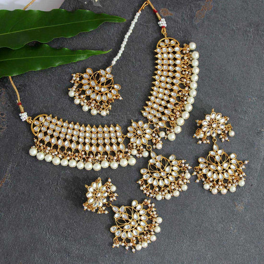 Thamarai: White Kundan Necklace Set