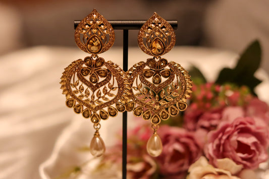 GOLDEN YELLOW TRANSPARENT EARRINGS