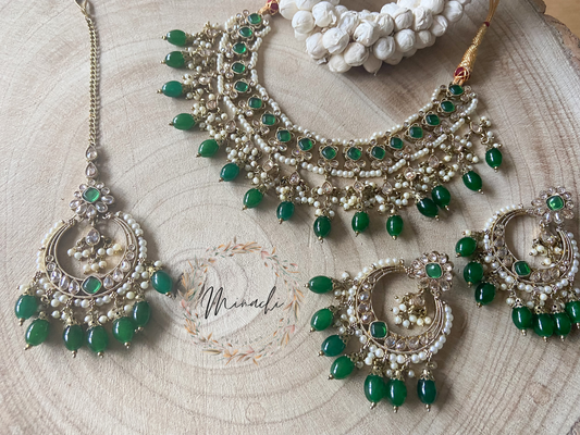 GREEN PEARL NECKLACE SET