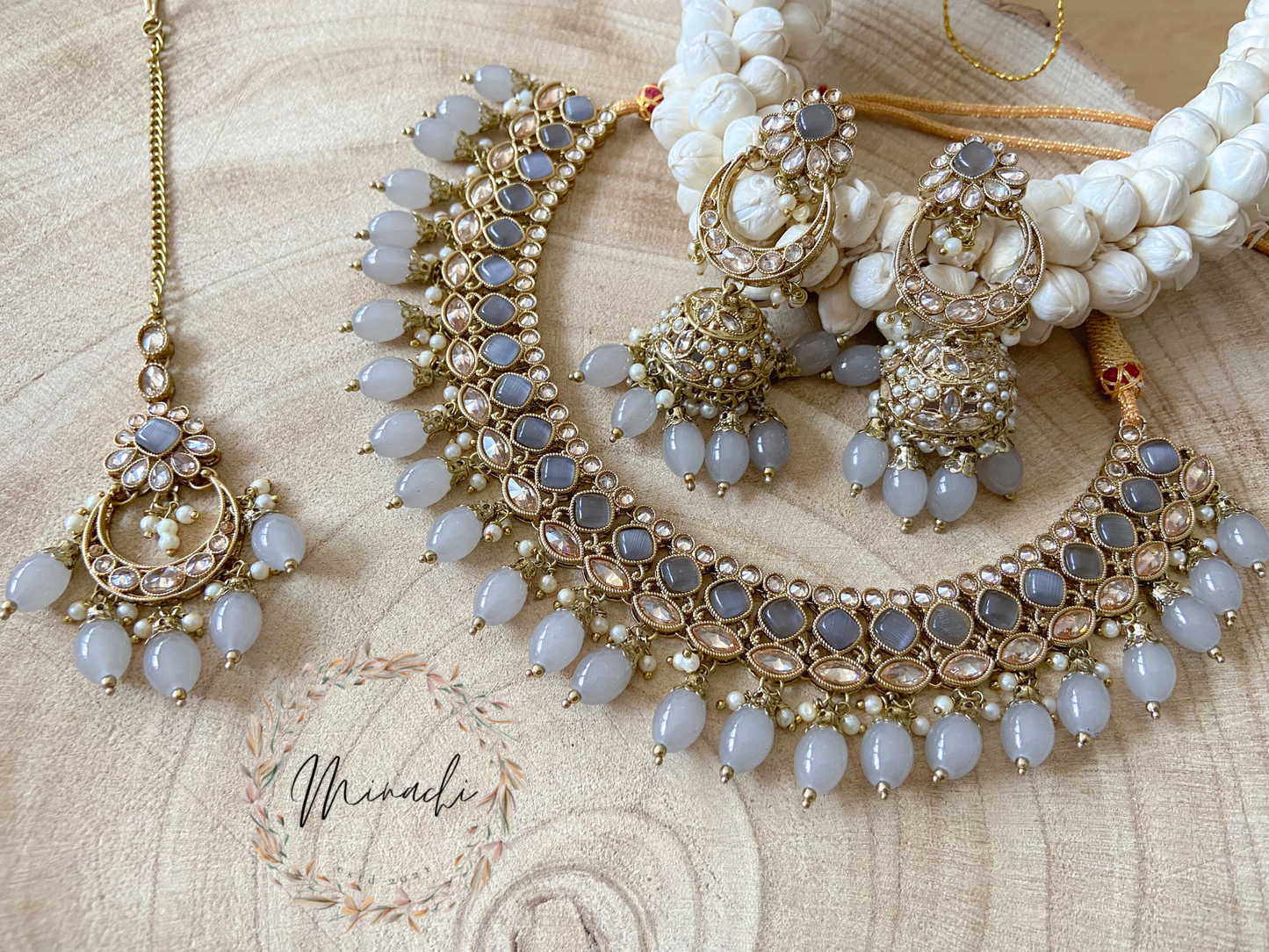 GREY KUNDAN NECKLACE SET