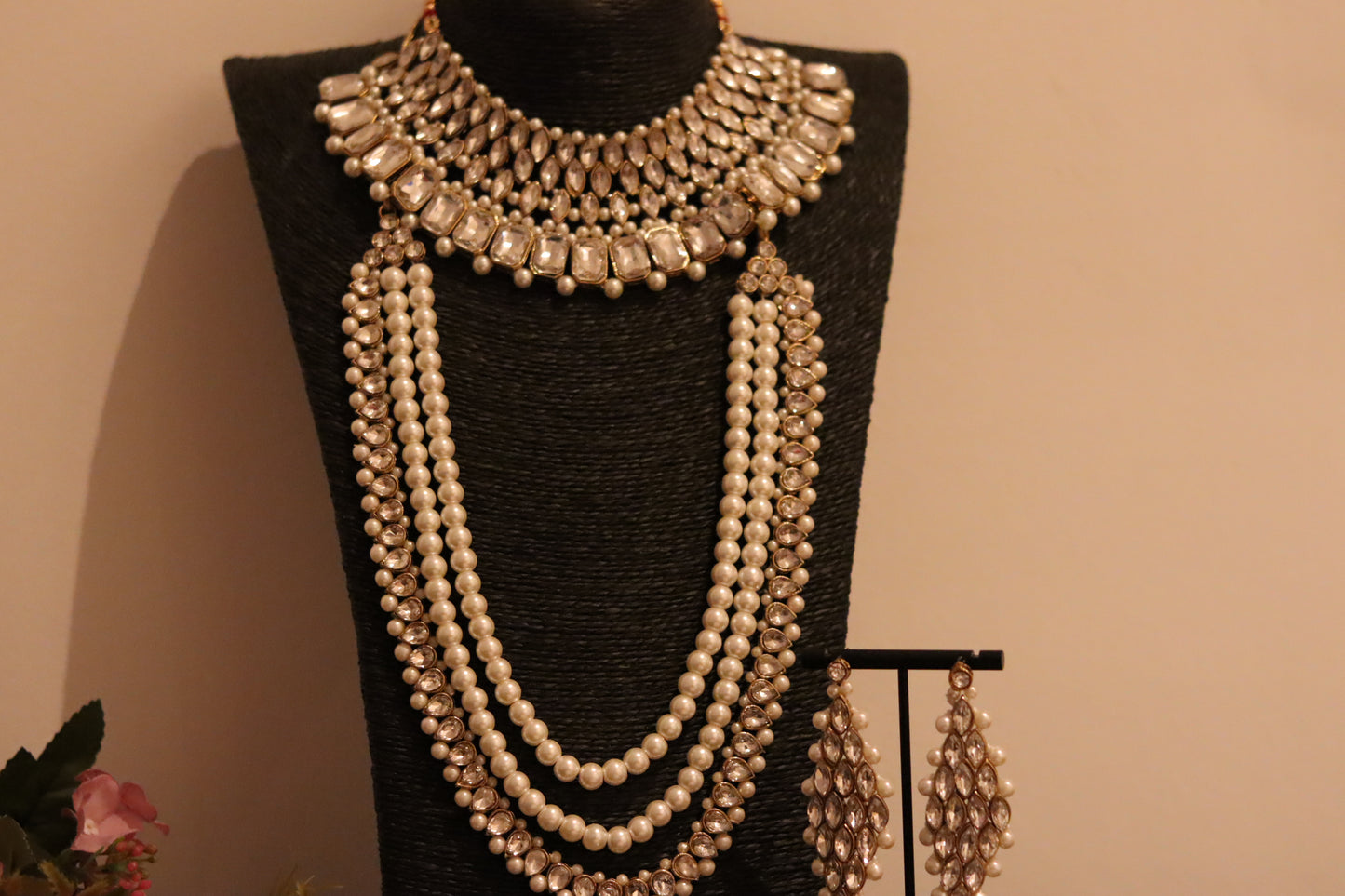 WHITE STONE PEARL SHORT AND LONG NECKLACE