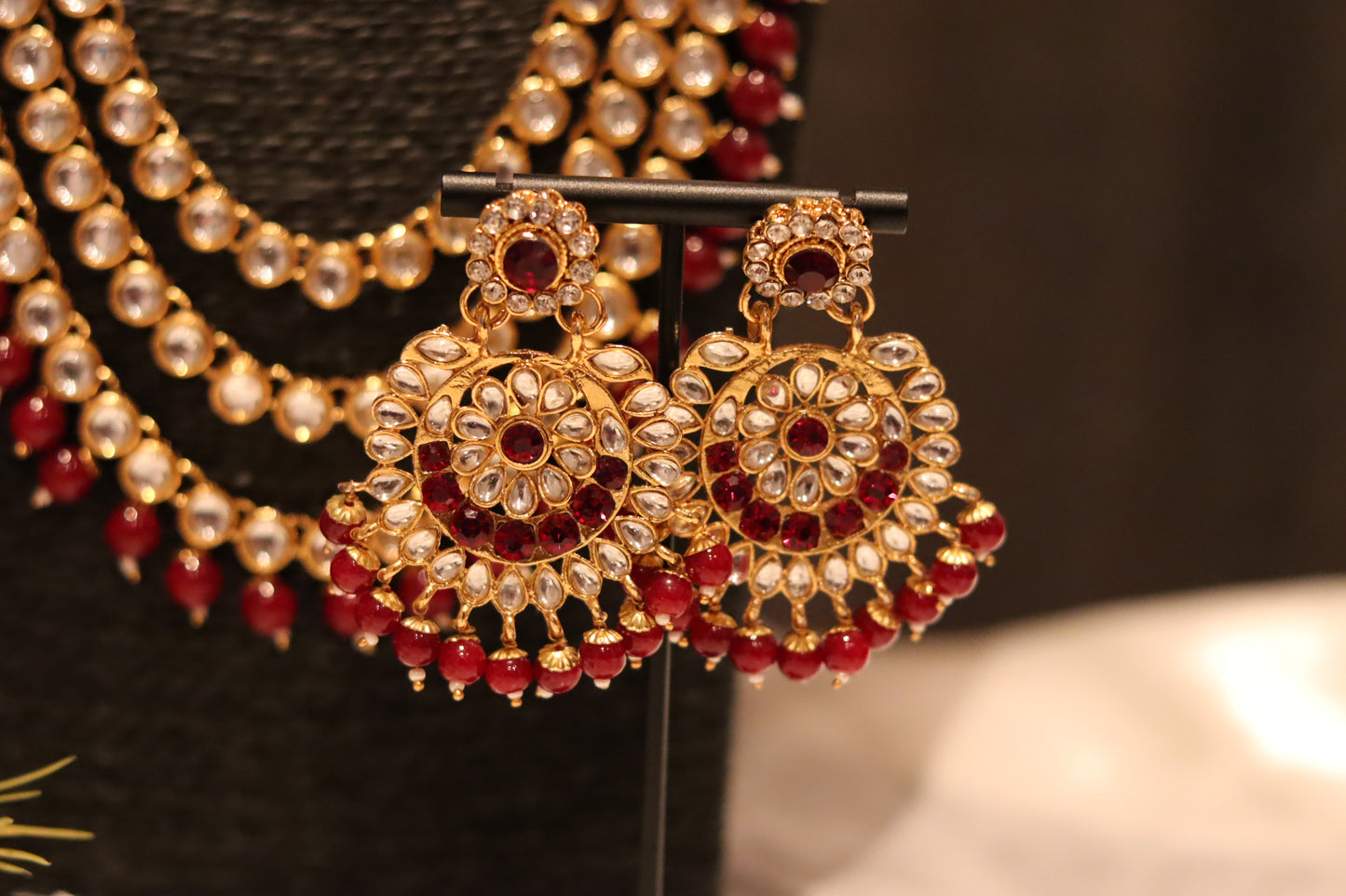 MAROON KUNDAN NECKLACE SET