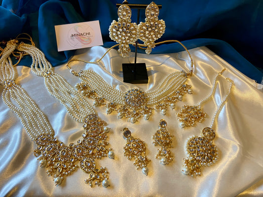 PEARL NECKLACE SET